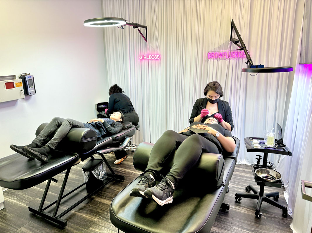 Hands on microblading stroke pattern training practical exercises are included in certification cost